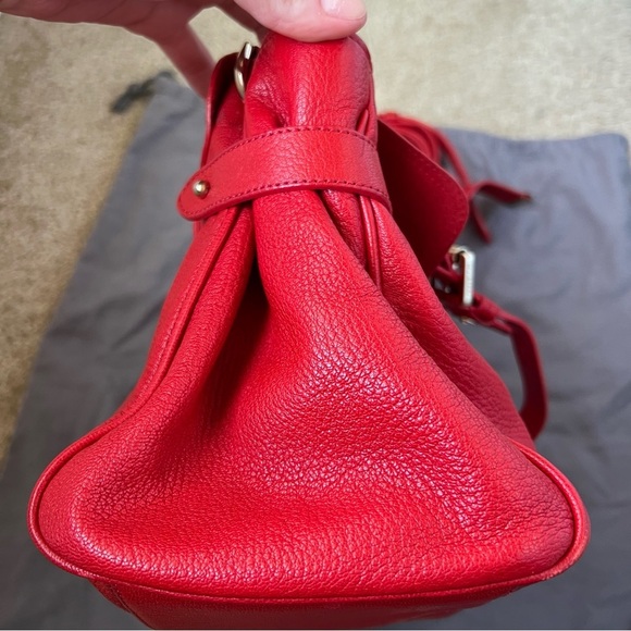 Mulberry Valentine Alexa limited edition heart studs - Picture 9 of 16